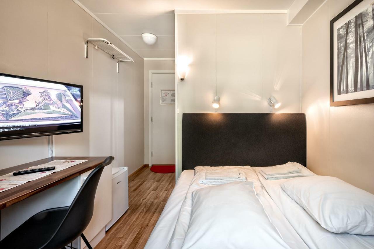 Forde Gjestehus Og Camping Exterior photo